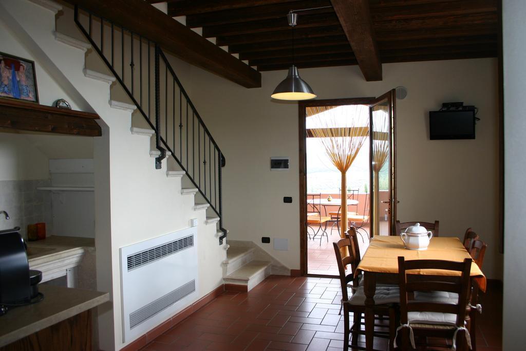 Poggio Corbello Alojamento de Turismo Rural La Pesta